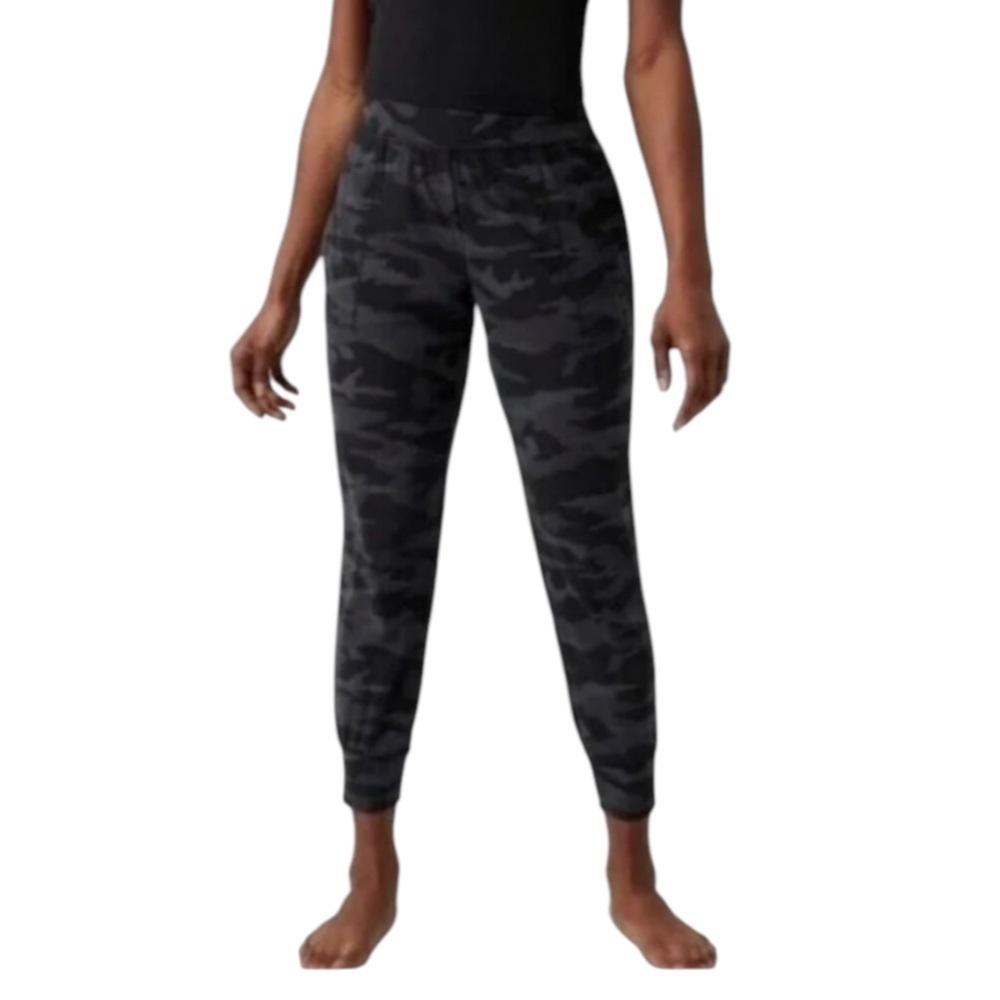 NWT ATHLETA Salutation Camo Jogger XSP